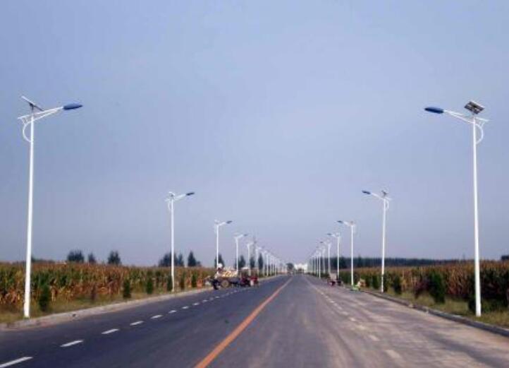 太陽能庭院路燈