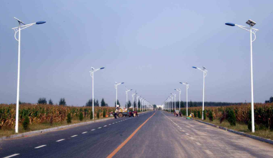 太陽能路燈