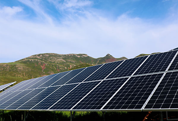 Ұ��̫��ܰl(f��)�ϵ�y(t��ng)